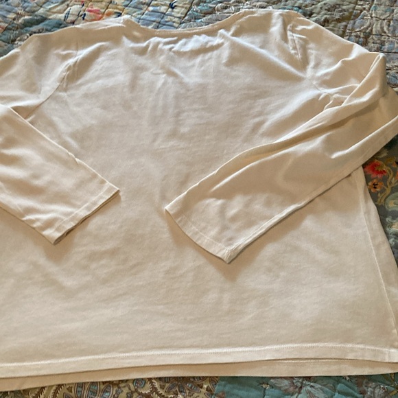 Talbots Christmas penguin so sweet!! Size large ❤️ like new! ❤️💚❤️💚❄️❄️ - Picture 8 of 8